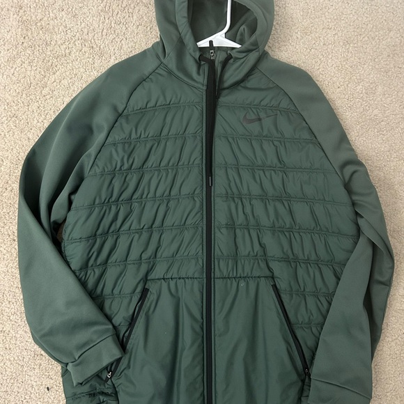 Nike jacket - Picture 2 of 2